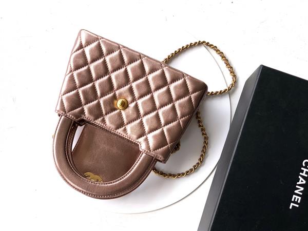 2026127215019300 600